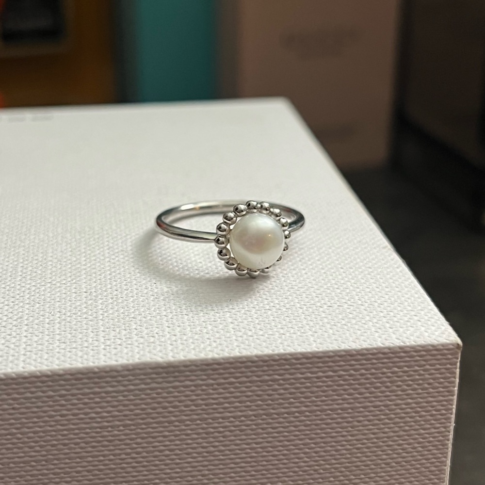 Silver Pearl Ring